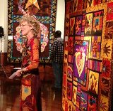 A quilter at the Threads That Bind Us event.